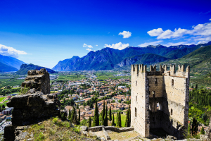 orte_arco_adobestock_103337448